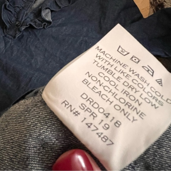 DRAPER‎ JAMES Chambray Ruffle Shift Dress Size 10 - Picture 11 of 11